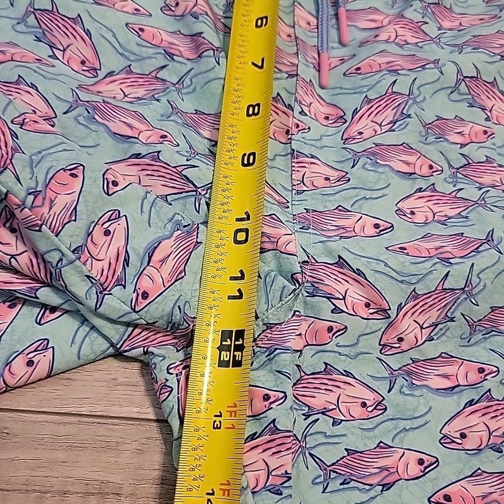 Vineyard Vines Swim Trunks Mens XL Blue Pink Crappy Fish AOP Beach Poolside - Picture 9 of 10
